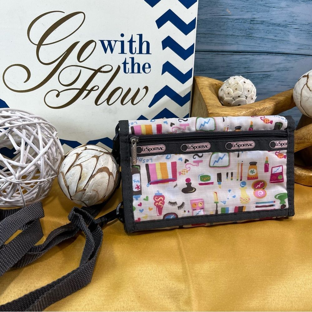 LeSportsac Crossbody Wallet Organizing Passport Clutch Pouch